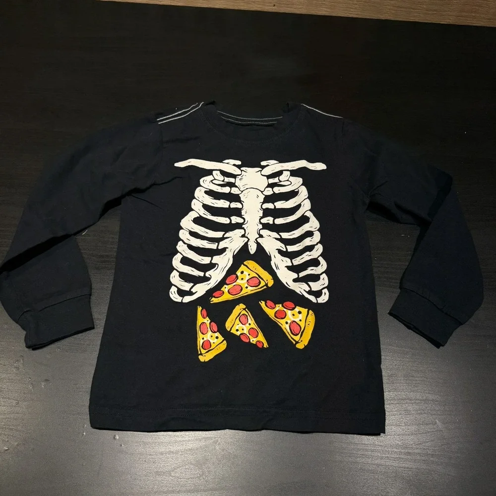 Carters Boy's Rib Cage Pizza Slices Glow in the Dark Graphic Tee Black Sz 4/5